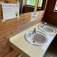 礼文島　スカイ岬　西上泊公衆トイレの登山トイレ