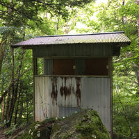 茶臼岳 ウソッコ沢小屋の登山トイレ