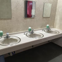 日光白根山 ロープウェイ山頂駅の登山トイレ