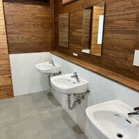 徳沢公衆トイレの登山トイレ