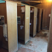 鳩待峠公衆トイレの登山トイレ