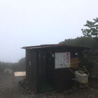 塩見小屋の登山トイレ