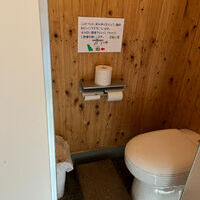 燕岳　合戦小屋の登山トイレ