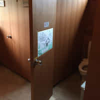 黒百合ヒュッテの登山トイレ