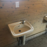 赤城山 あかぎ広場前の登山トイレ